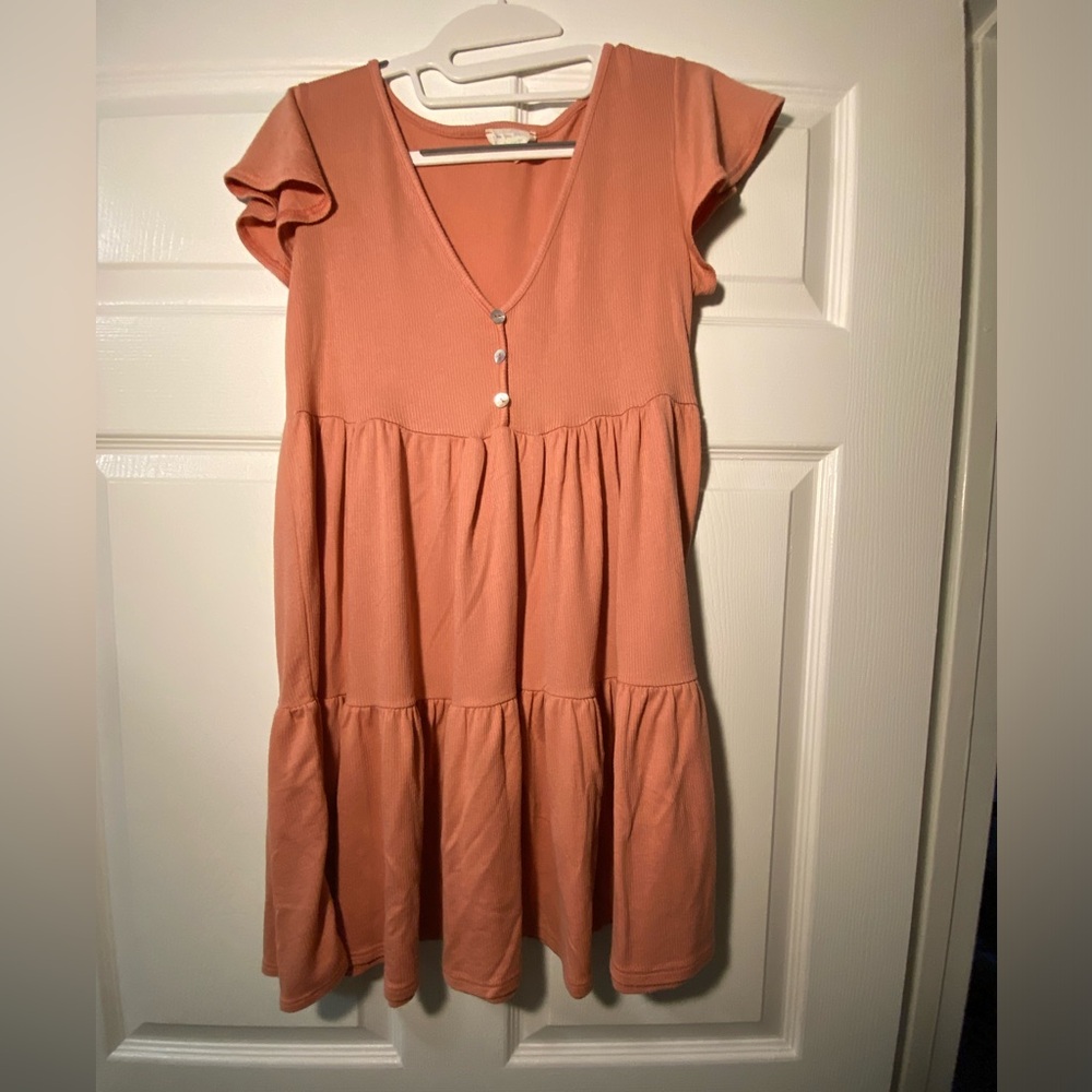 Casual pink dress